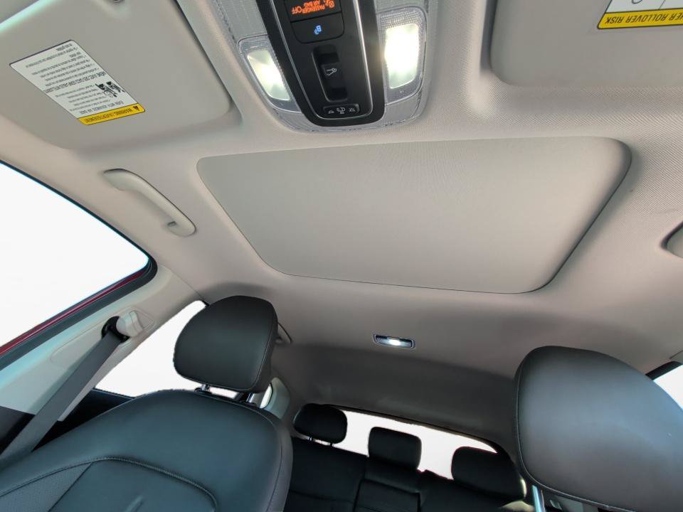 Certified 2024 Hyundai Kona Limited FWD image 21