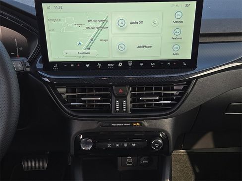 Used 2025 Ford Escape ST-Line w/ Tech Pack #1 image 11