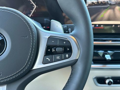 New 2026 BMW X5 xDrive40i w/ M Sport Package image 27