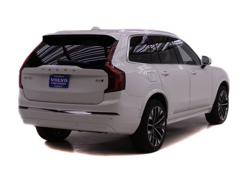 New 2026 Volvo XC90 B6 Plus w/ Protection Package Premier AWD/4WD image 4