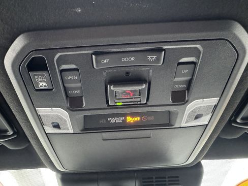 Used 2025 Toyota 4Runner TRD Off-Road Premium w/ Tow Technology Package image 19