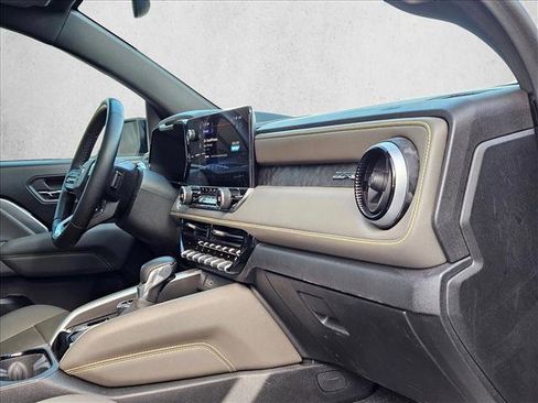 Used 2024 Chevrolet Colorado ZR2 w/ ZR2 Convenience Package III AWD/4WD image 20