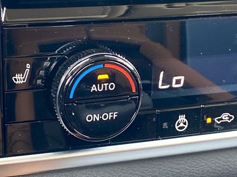 New 2026 Nissan Rogue Platinum image 20