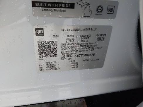 New 2026 Chevrolet Traverse RS w/ LPO, Floor Liner Package FWD image 34