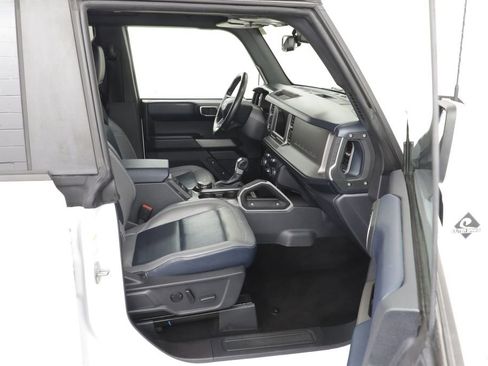Used 2023 Ford Bronco Outer Banks AWD/4WD image 19
