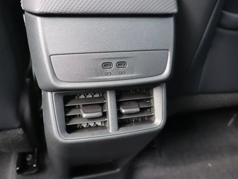 New 2027 Chevrolet Equinox LT w/ Convenience Package II FWD image 26