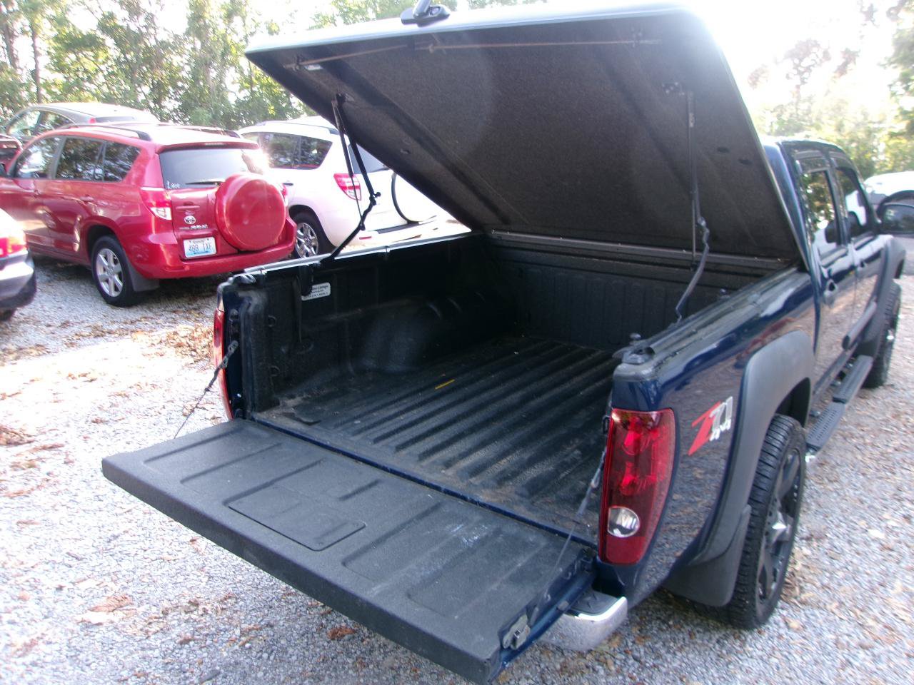 Used 2004 Chevrolet Colorado LS w/ Power Convenience Package AWD/4WD image 16