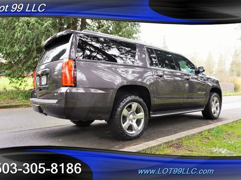 Used 2017 Chevrolet Suburban Premier RWD image 9
