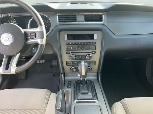 Used 2014 Ford Mustang V6 w/ Equipment Group 102A image 23