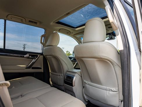 Used 2020 Lexus GX 460 Premium w/ Premium Package AWD/4WD image 15