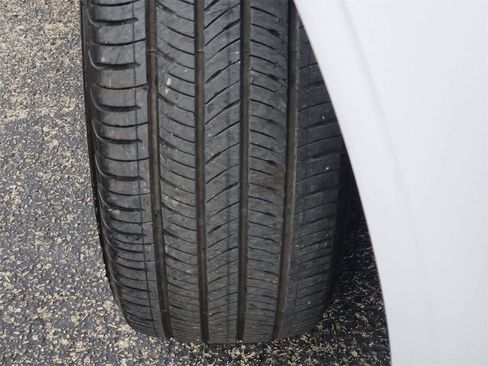 Used 2023 Kia K5 LXS image 10