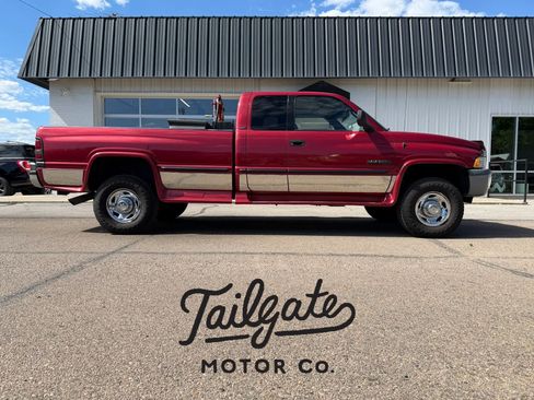 Used 1999 Dodge Ram 2500 Truck 4x4 Quad Cab image 1