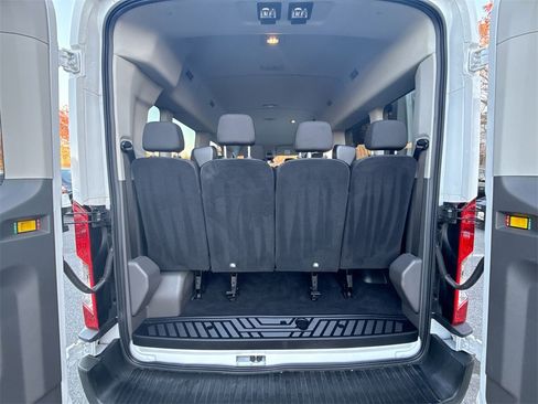 Used 2023 Ford Transit 350 XLT image 20