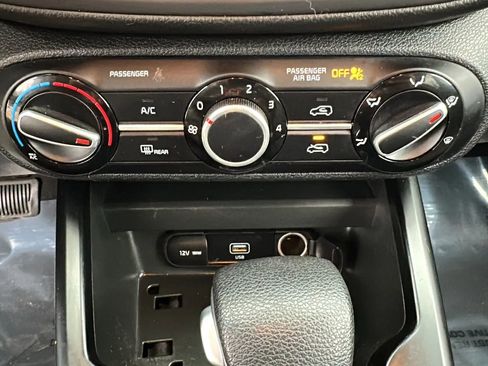 Used 2021 Kia Soul S image 43