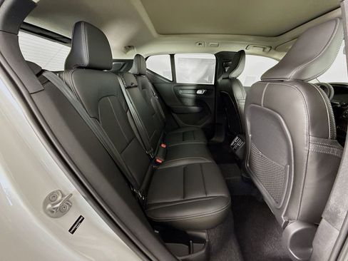 New 2026 Volvo XC40 B4 Plus w/ Protection Package FWD image 28