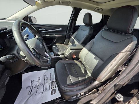 Used 2023 Chevrolet Bolt EUV Premier w/ Sun & Sound Package image 12