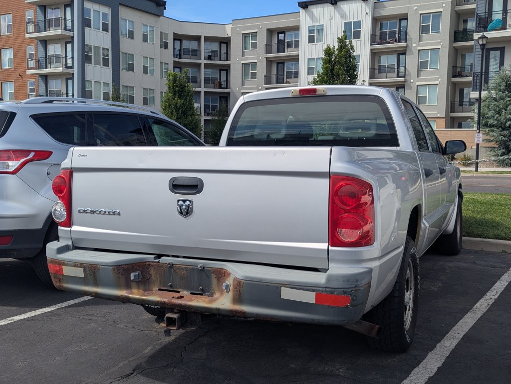 Used 2005 Dodge Dakota ST RWD image 7