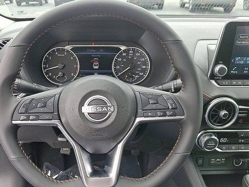 New 2025 Nissan Sentra SR image 6