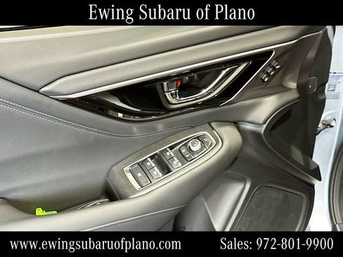 Used 2025 Subaru Outback Touring XT AWD/4WD image 18