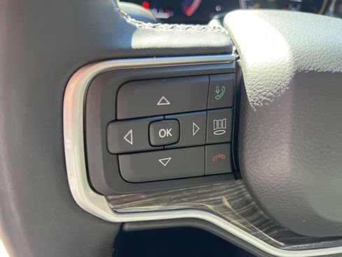 Used 2022 Jeep Wagoneer Series II w/ Premium Group I image 15