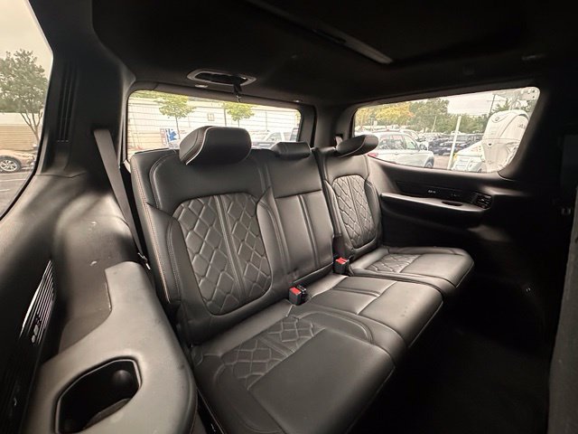 Used 2022 Jeep Grand Wagoneer Series III AWD/4WD image 32