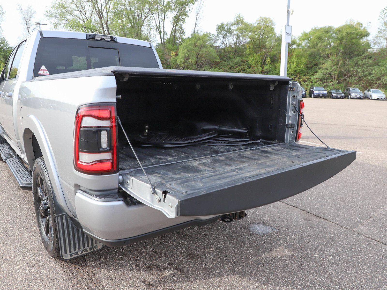 Used 2023 RAM 2500 Limited w/ Night Edition AWD/4WD image 13