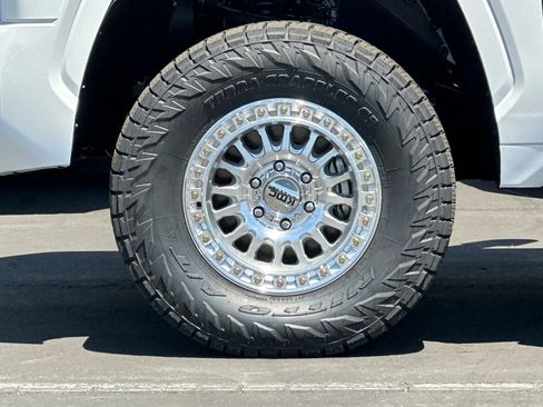 Certified 2026 Toyota Tundra SR AWD/4WD image 25