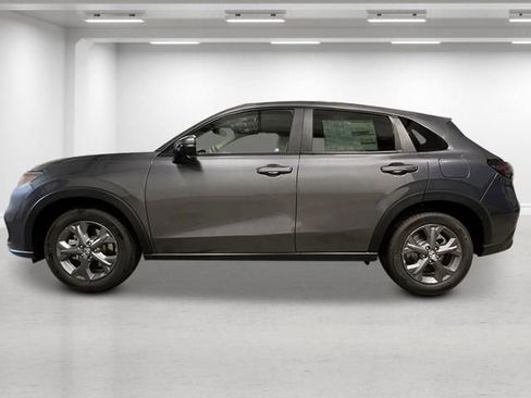 New 2026 Honda HR-V LX image 2