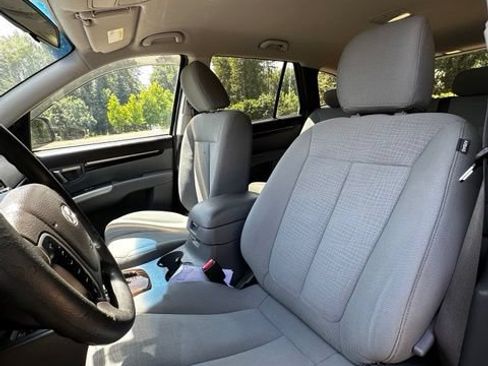 Used 2012 Hyundai Santa Fe GLS AWD/4WD image 11