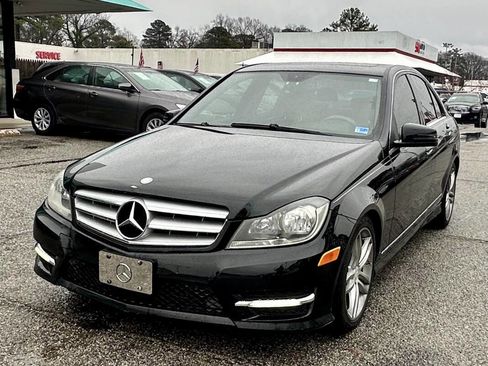 Used 2012 Mercedes-Benz C 300 4MATIC Sedan image 1