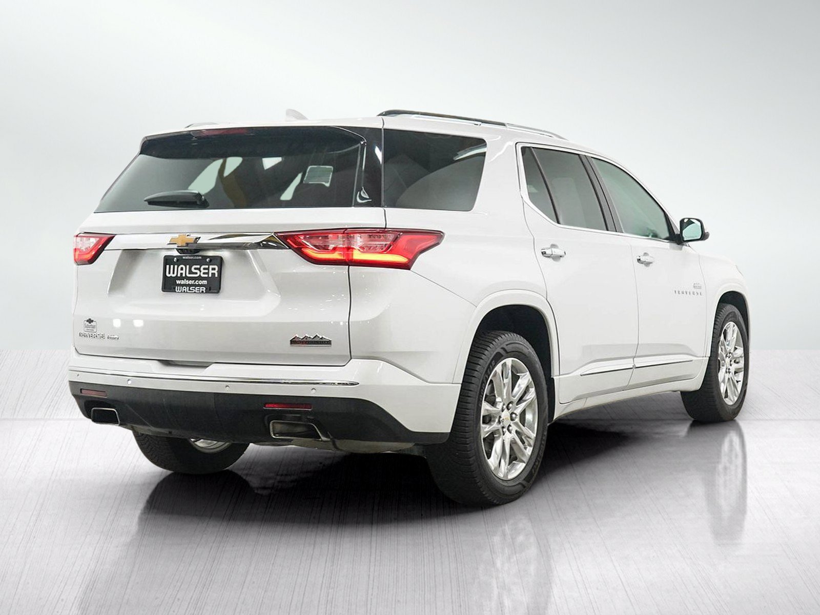 Used 2021 Chevrolet Traverse High Country AWD/4WD image 5