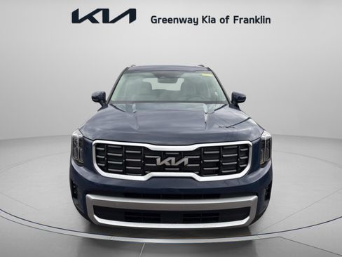 New 2025 Kia Telluride S image 2