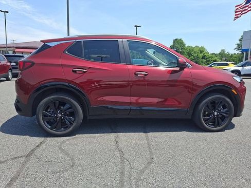 Used 2024 Buick Encore GX Sport Touring AWD/4WD image 7