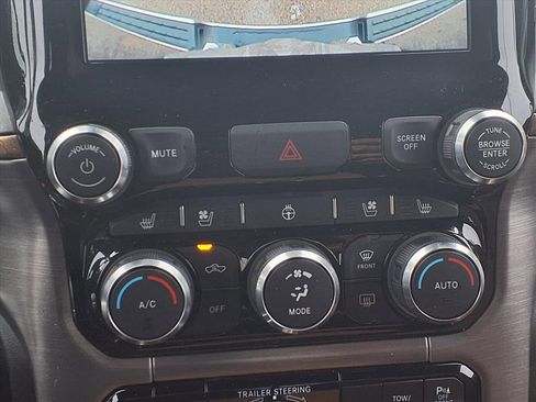 Used 2022 RAM 1500 Limited w/ Trailer Tow Group image 6