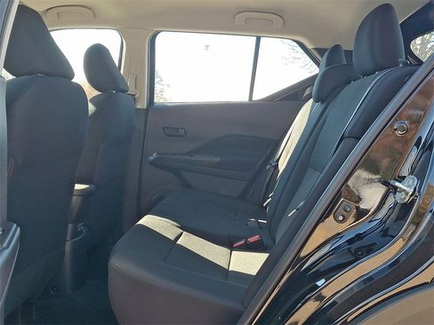 New 2025 Nissan Kicks Play S image 7