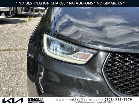 Used 2021 Chrysler Pacifica Touring w/ S Appearance Package FWD image 28