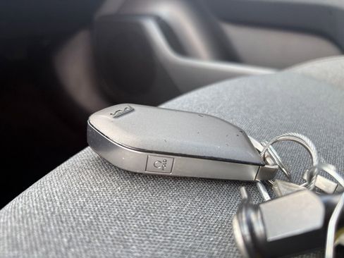 Used 2025 Kia K4 LXS image 23