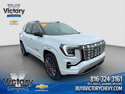 Used 2026 GMC Terrain Denali w/ LPO, Black Badging Package AWD/4WD image 1