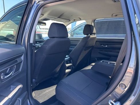 Used 2025 Honda CR-V LX image 6