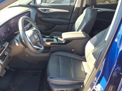 Certified 2024 Buick Envision Avenir image 16