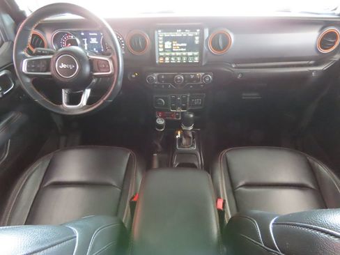 Used 2022 Jeep Gladiator Mojave w/ LED Lighting Group AWD/4WD image 36
