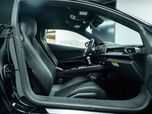 New 2025 Lotus Emira image 40