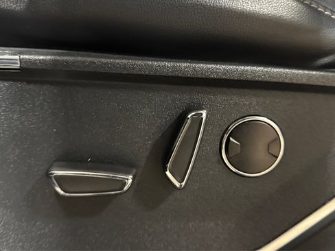 Used 2023 Ford F150 Lariat w/ Equipment Group 502A High image 21