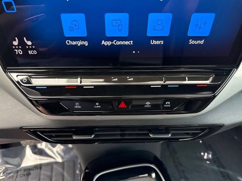 Certified 2023 Volkswagen ID.4 Pro S AWD/4WD image 19