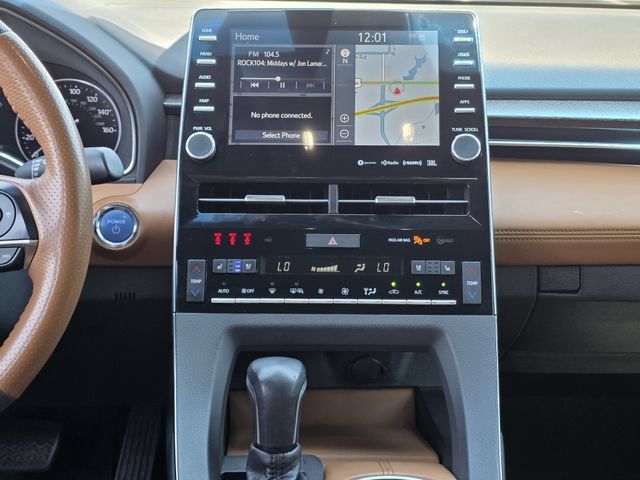 Used 2021 Toyota Avalon Limited FWD image 9