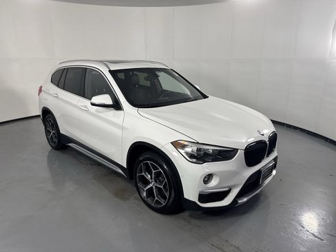 Used 2018 BMW X1 xDrive28i AWD/4WD image 29