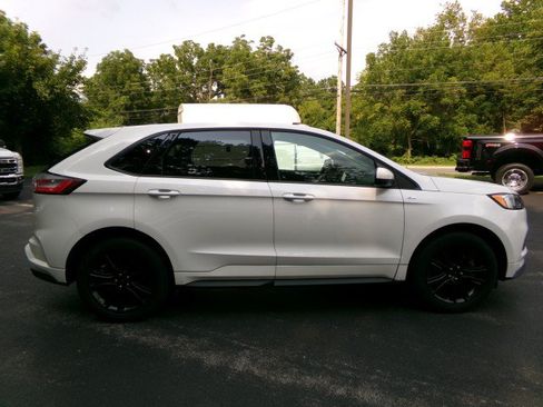 Used 2023 Ford Edge ST-Line AWD/4WD image 9
