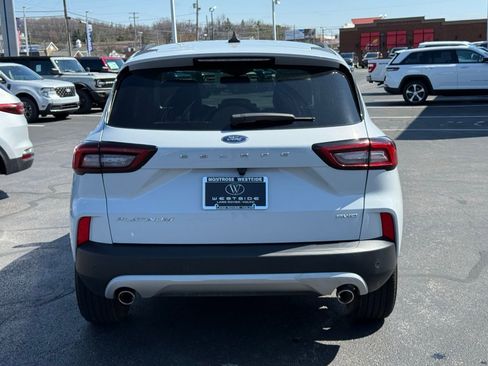 Used 2025 Ford Escape Platinum image 4