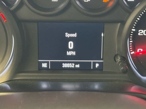 Used 2020 Chevrolet Silverado 1500 Custom w/ Custom Value Package RWD image 37