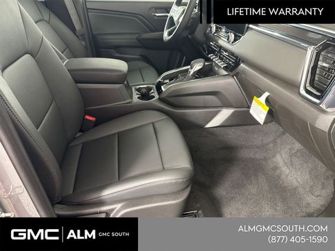 New 2026 GMC Canyon Elevation w/ Convenience Package image 15